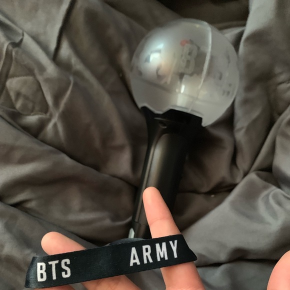 boywithluv2013